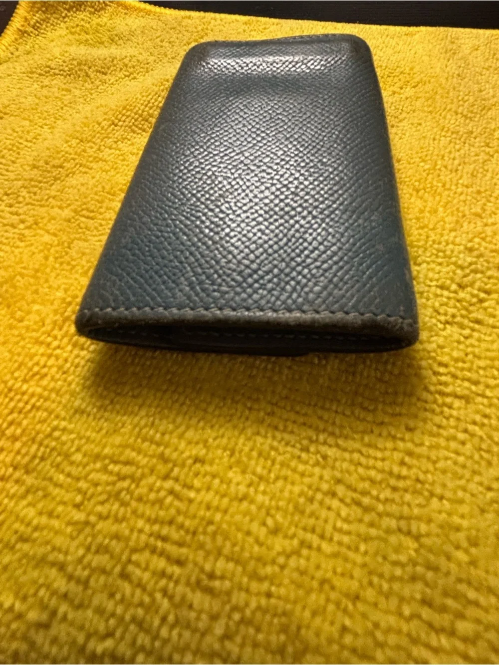 Authentic Hermès Seria 4-Key Case – Bleu Jean Epsom Leather – Good Condition